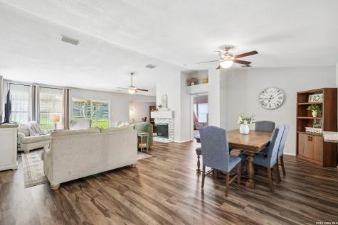 9711 Spruce Ridge Drive Converse TX 78109