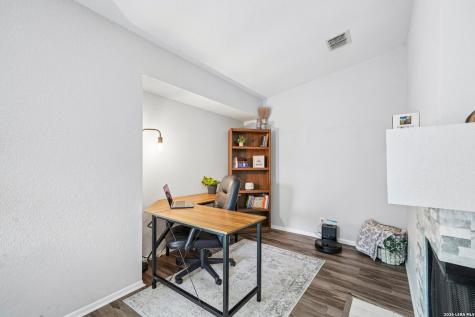 9711 Spruce Ridge Drive Converse TX 78109