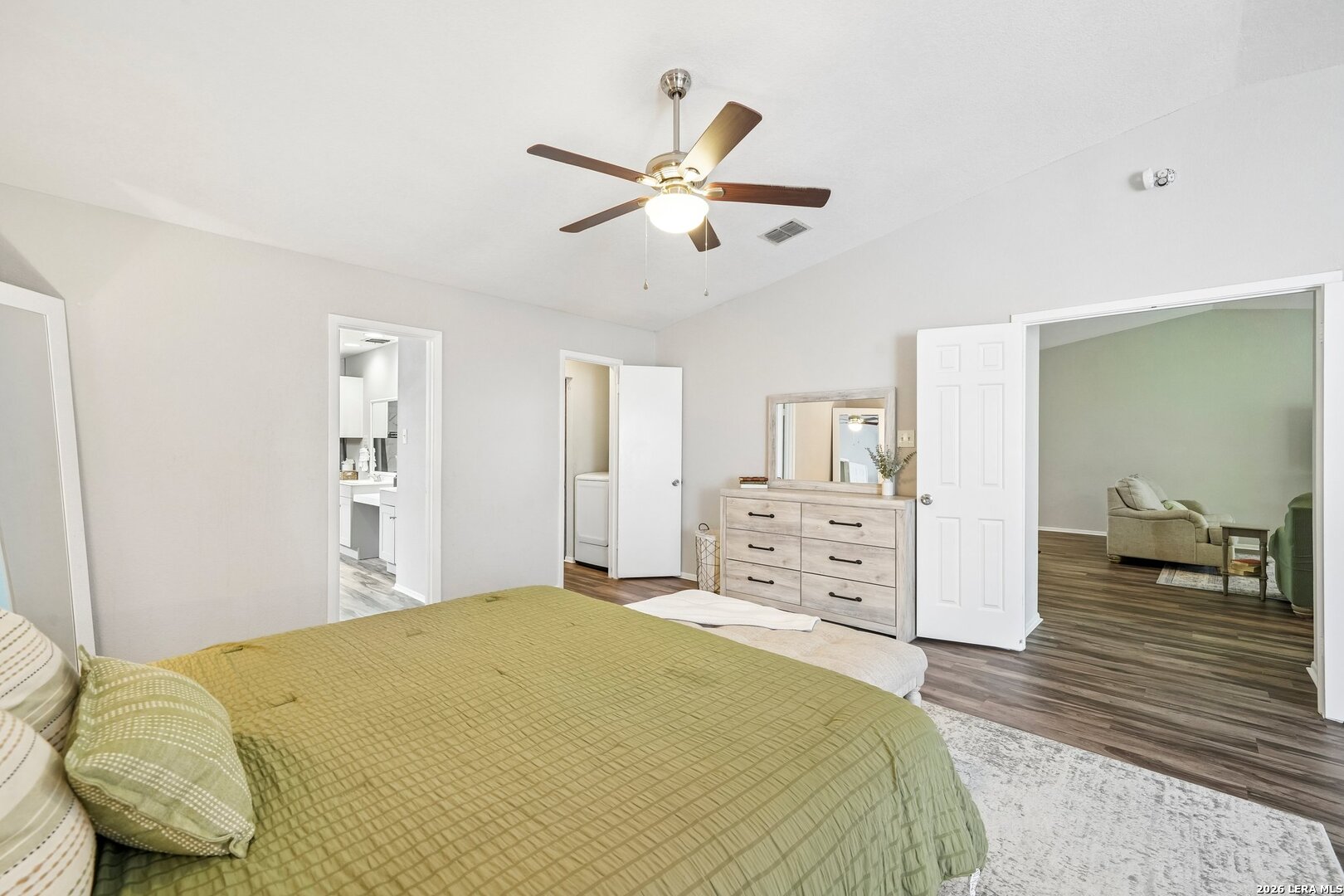 9711 Spruce Ridge Drive Converse TX 78109