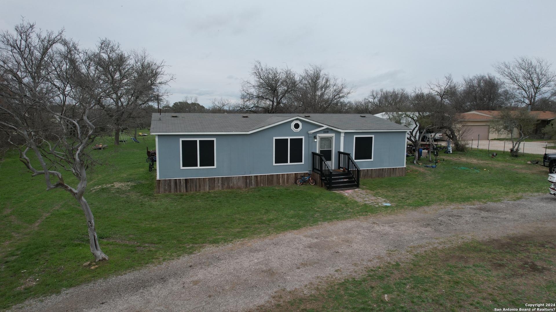 209 County Road 5720 Castroville TX 78009