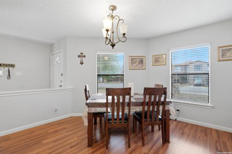 3518 Cameron Springs San Antonio TX 78244