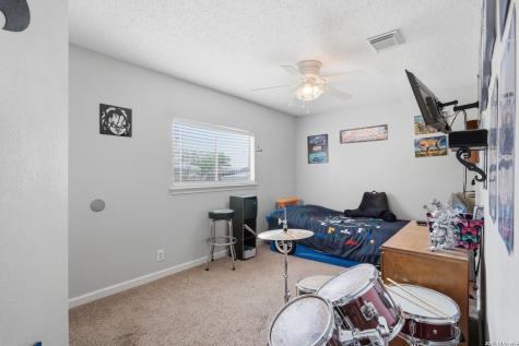 3518 Cameron Springs San Antonio TX 78244