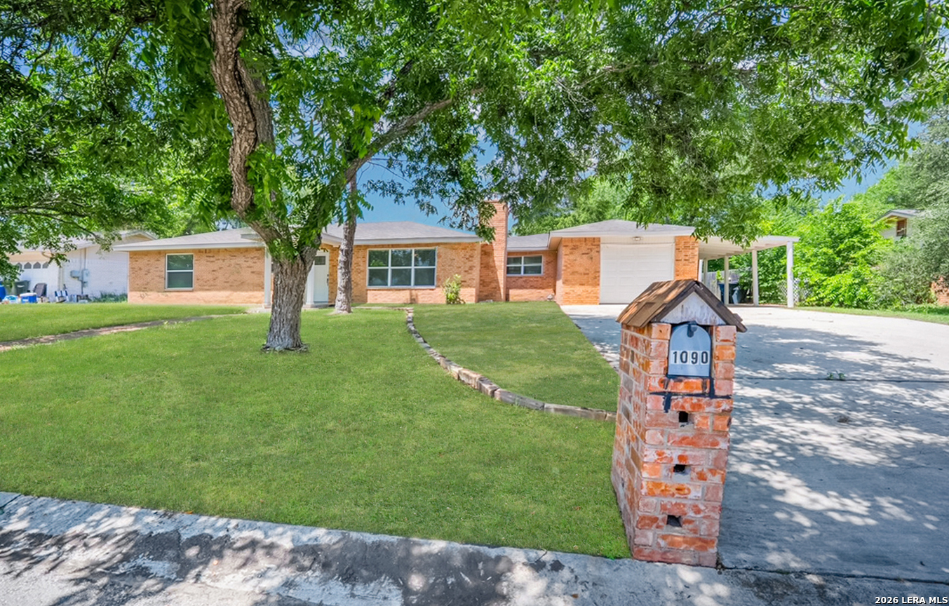 1090 Hollyhock New Braunfels TX 78130