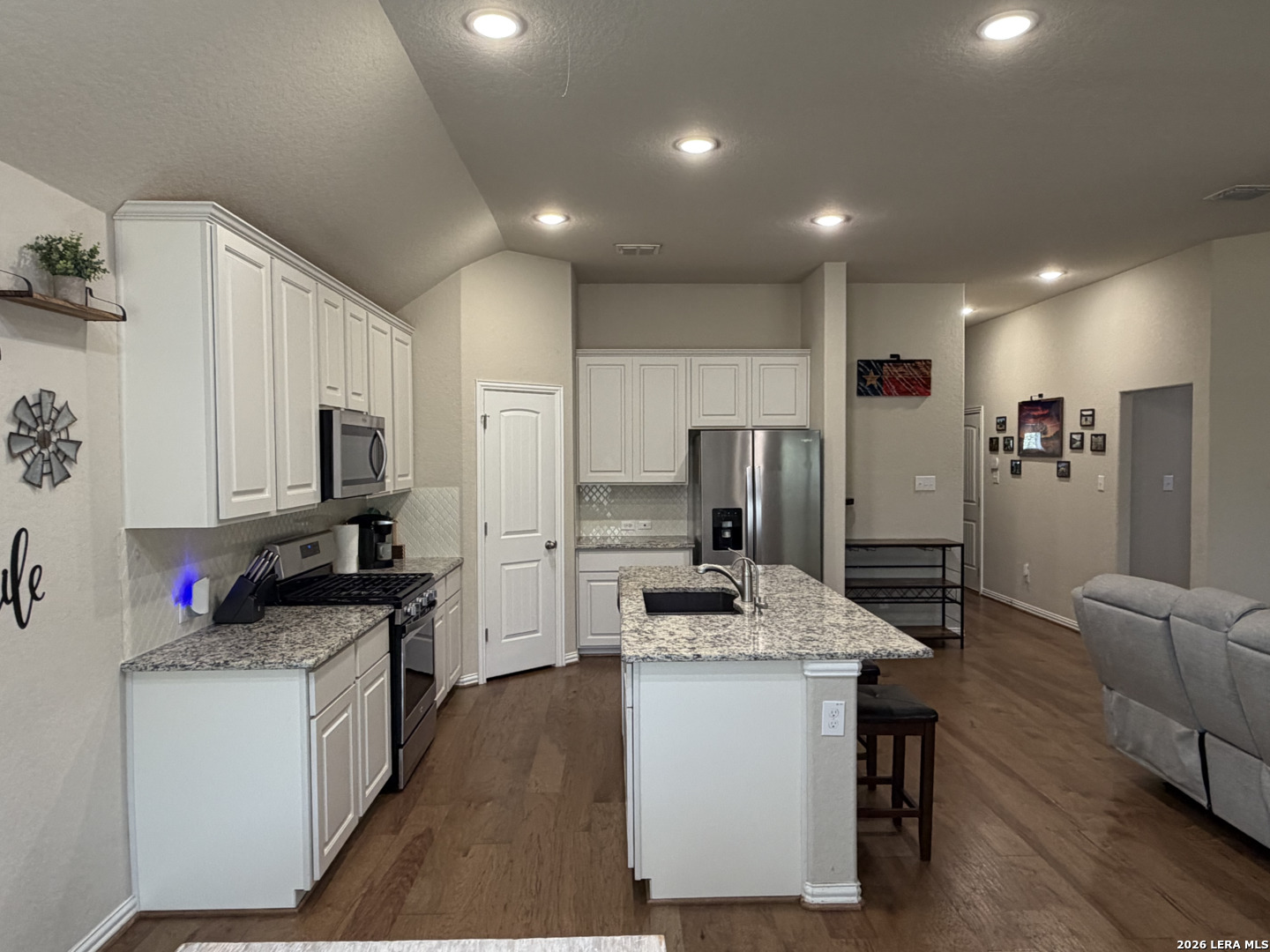 27915 Lokaya Falls Boerne TX 78015