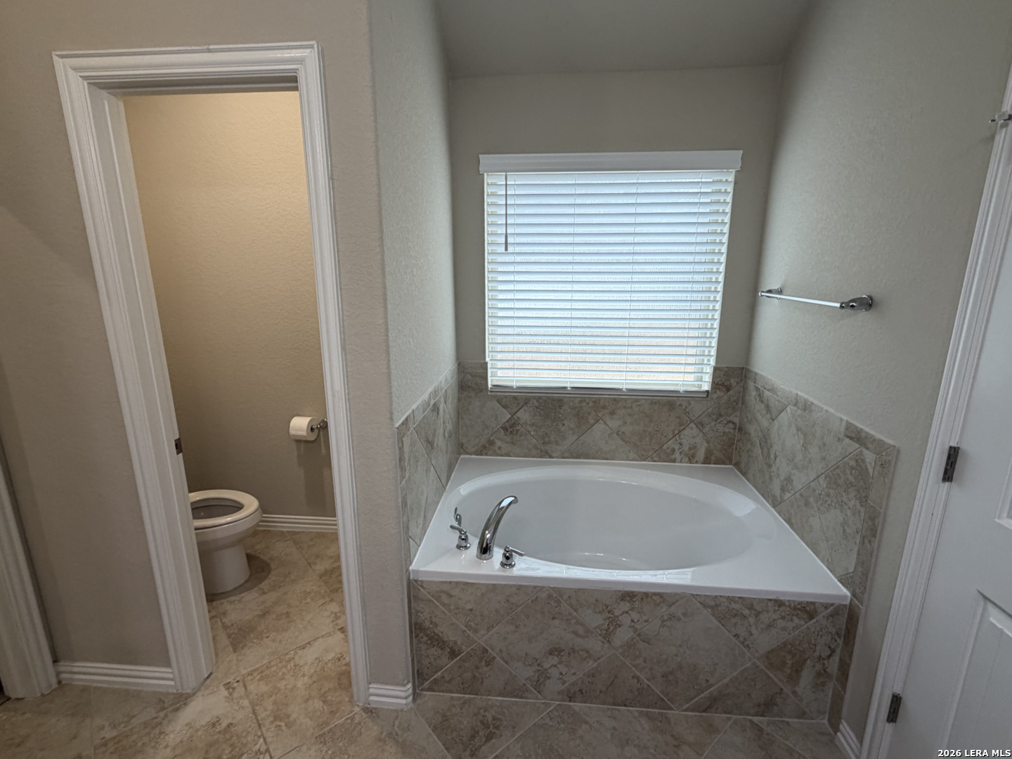27915 Lokaya Falls Boerne TX 78015