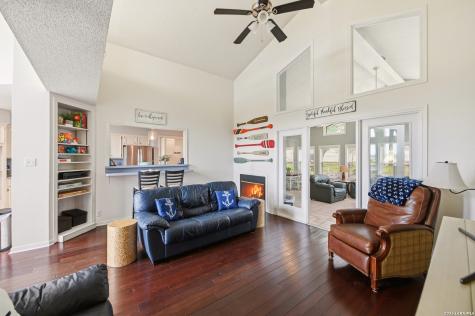 1518 Lakeside Canyon Lake TX 78133