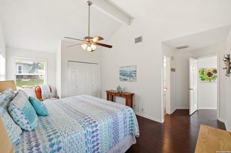 1518 Lakeside Canyon Lake TX 78133
