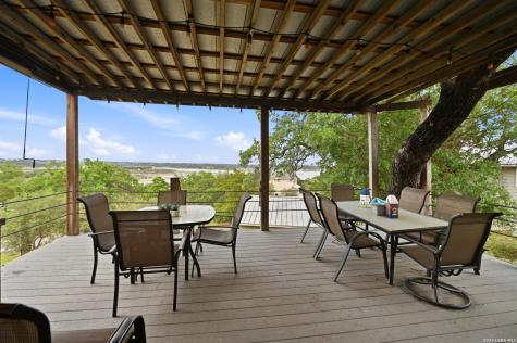 1518 Lakeside Canyon Lake TX 78133