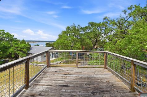 1518 Lakeside Canyon Lake TX 78133