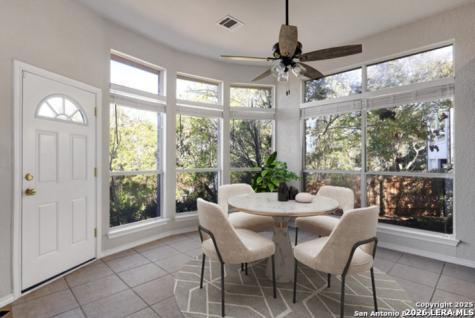 1711 Winding View San Antonio TX 78260