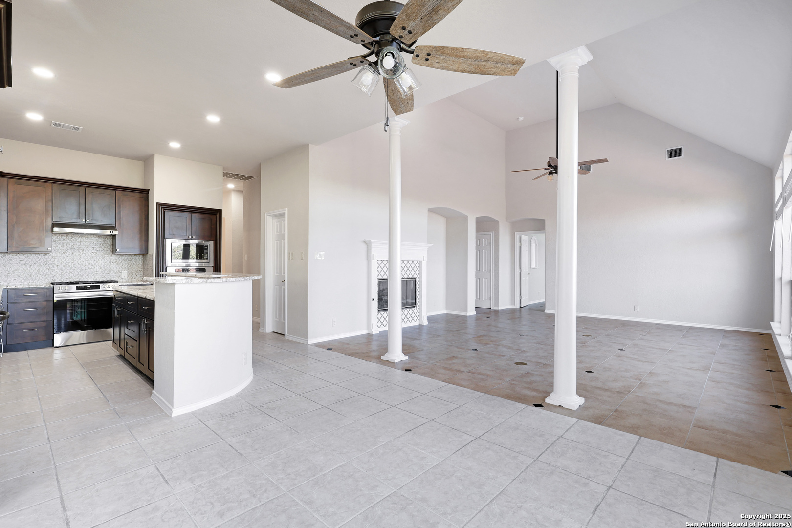 1711 Winding View San Antonio TX 78260