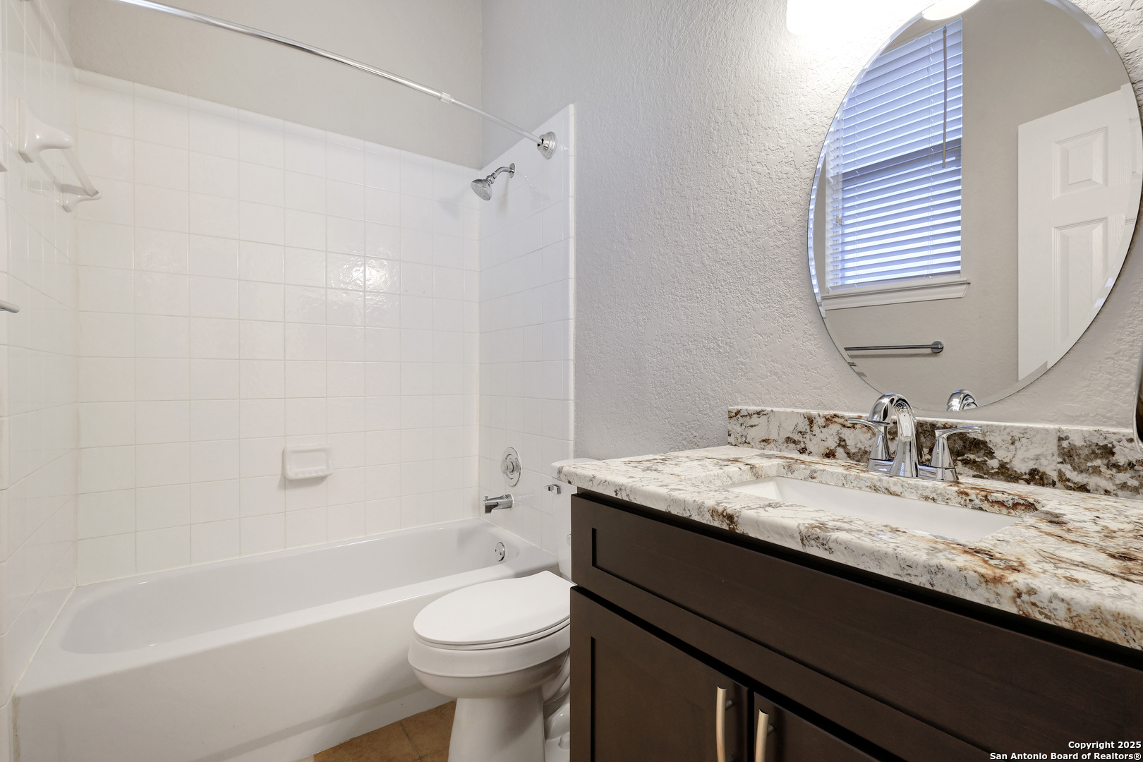 1711 Winding View San Antonio TX 78260