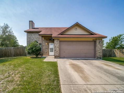 5827 Teal Lake San Antonio TX 78244