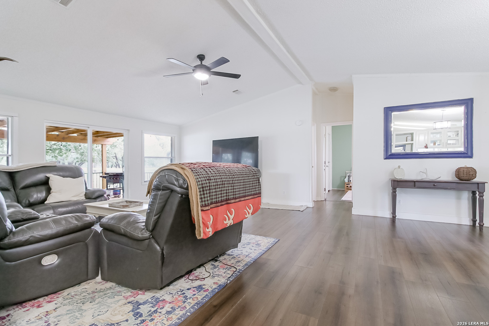 107 Harvest Lane Floresville TX 78114