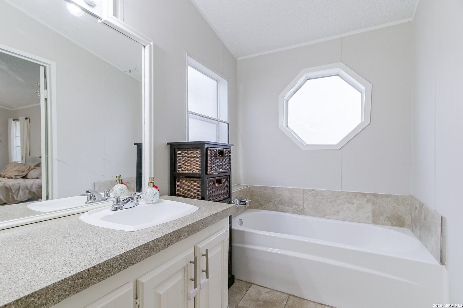 107 Harvest Lane Floresville TX 78114
