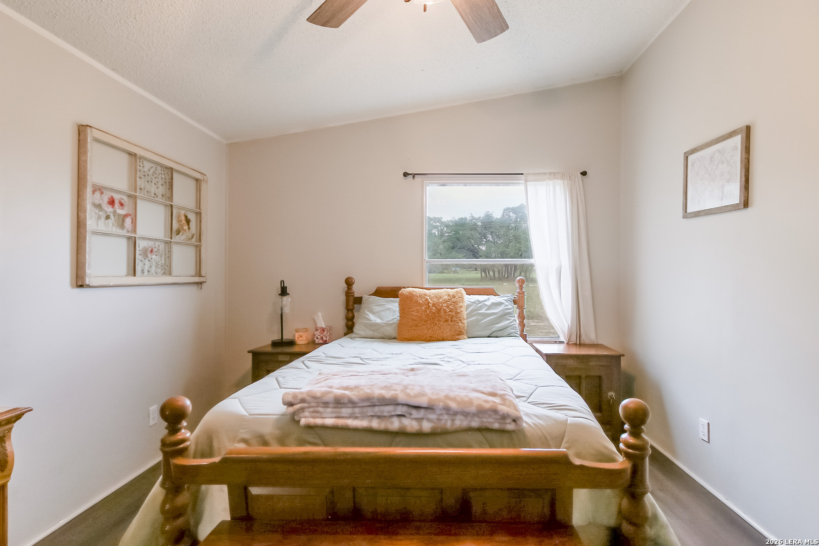 107 Harvest Lane Floresville TX 78114