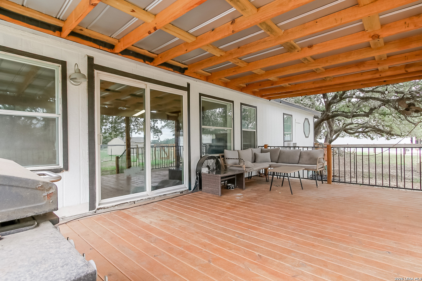 107 Harvest Lane Floresville TX 78114