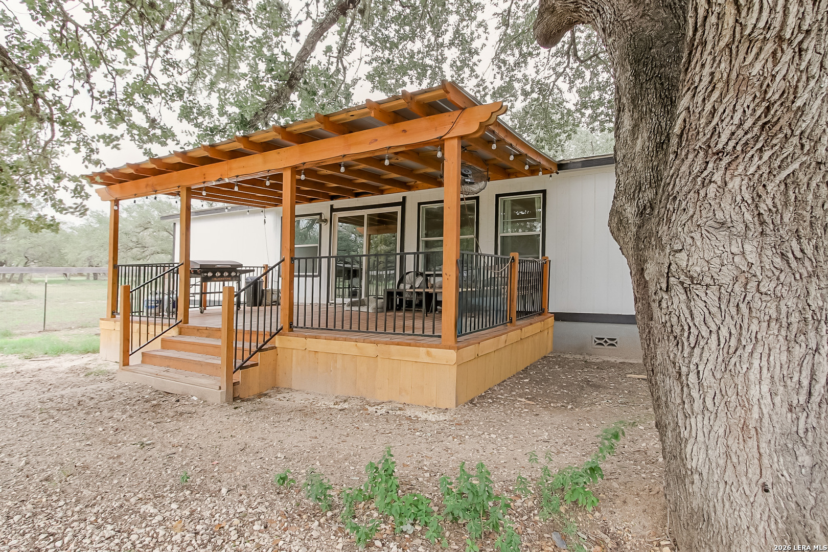 107 Harvest Lane Floresville TX 78114