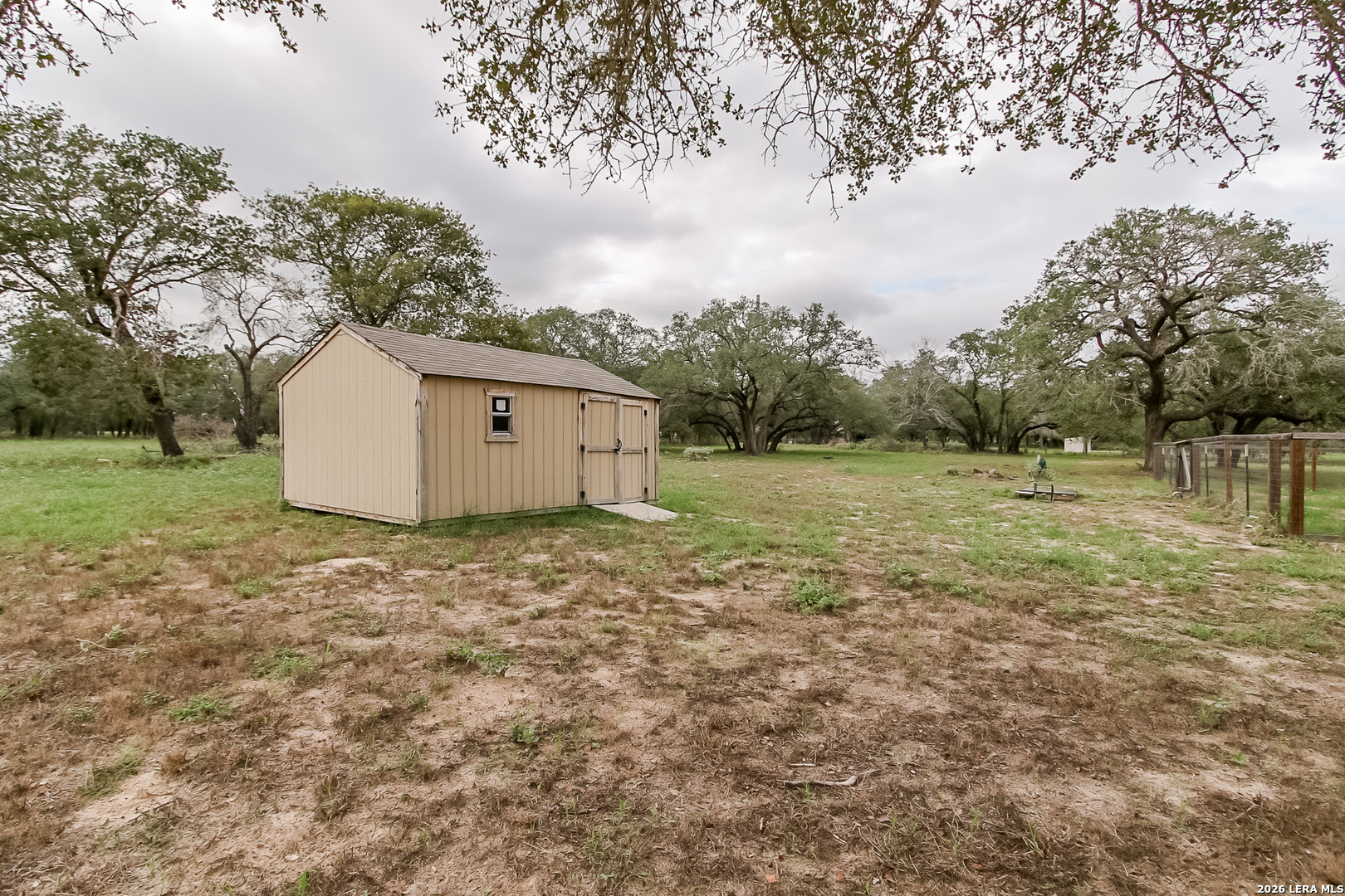 107 Harvest Lane Floresville TX 78114