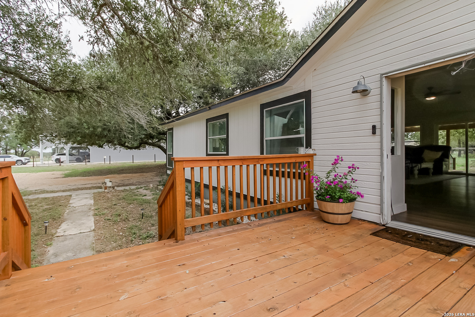 107 Harvest Lane Floresville TX 78114