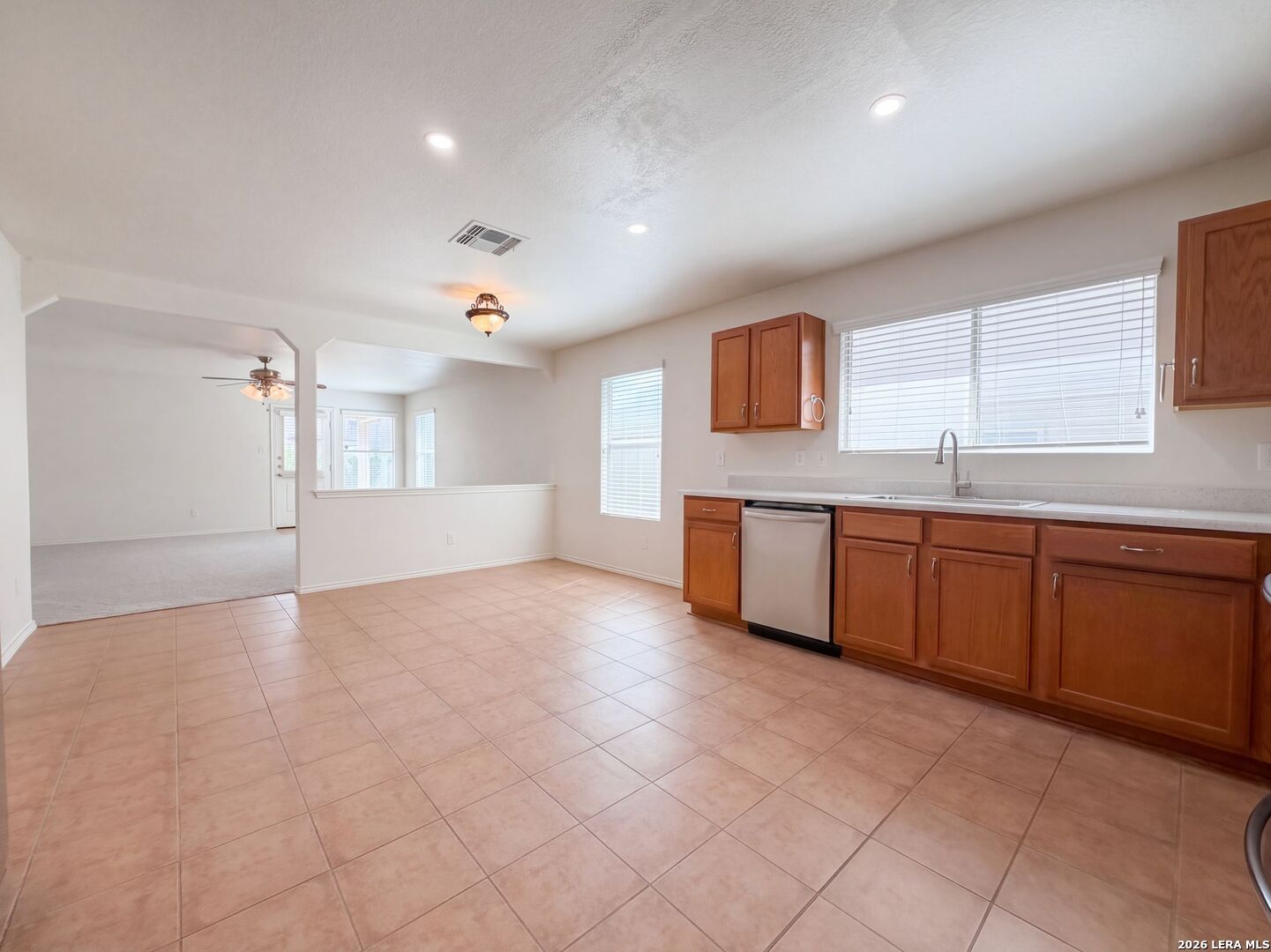 9430 Lookover Bay Converse TX 78109
