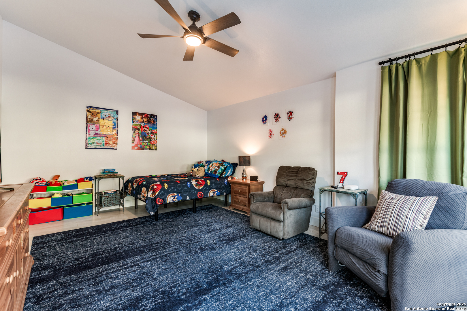 311 E Woodlake Drive San Antonio TX 78229