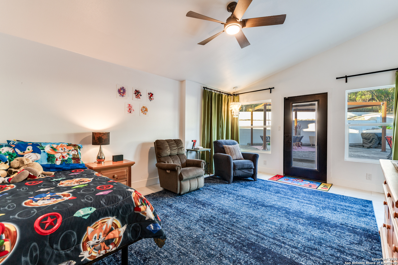 311 E Woodlake Drive San Antonio TX 78229