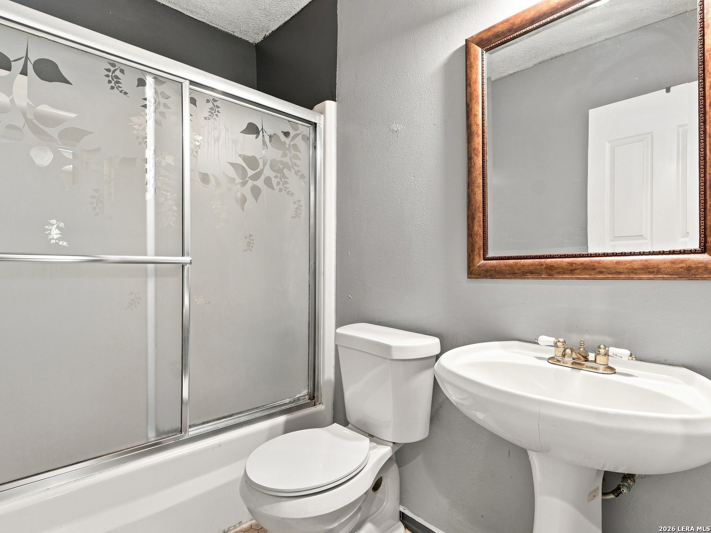7614 Glen Briar San Antonio TX 78239
