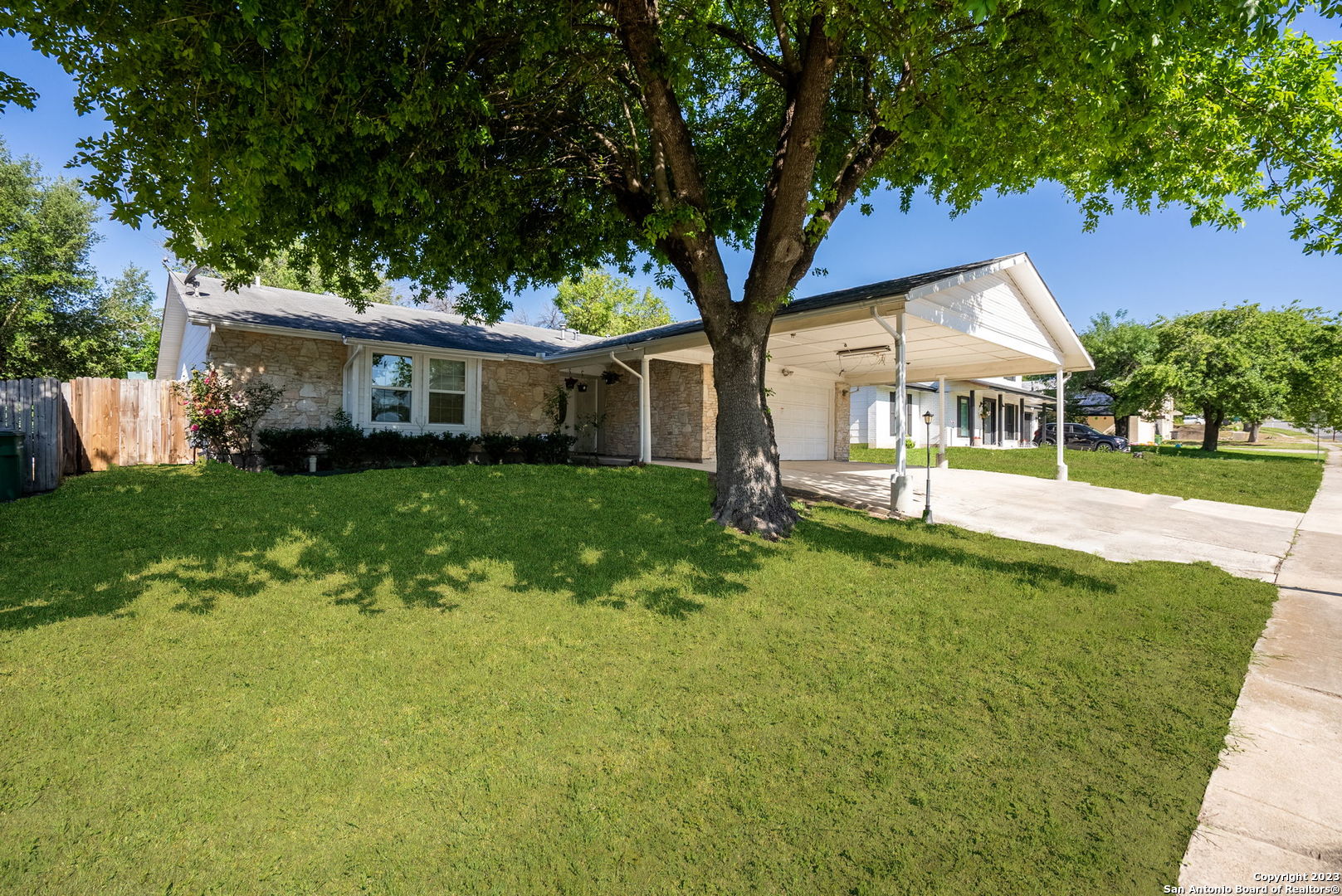 1159 S Ellison Drive San Antonio TX 78245