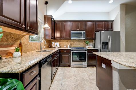 25710 Two Springs San Antonio TX 78255