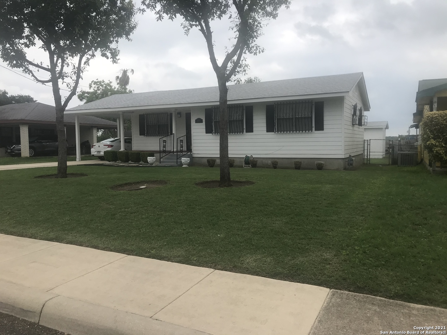 2914 Holly Hill Drive San Antonio TX 78222
