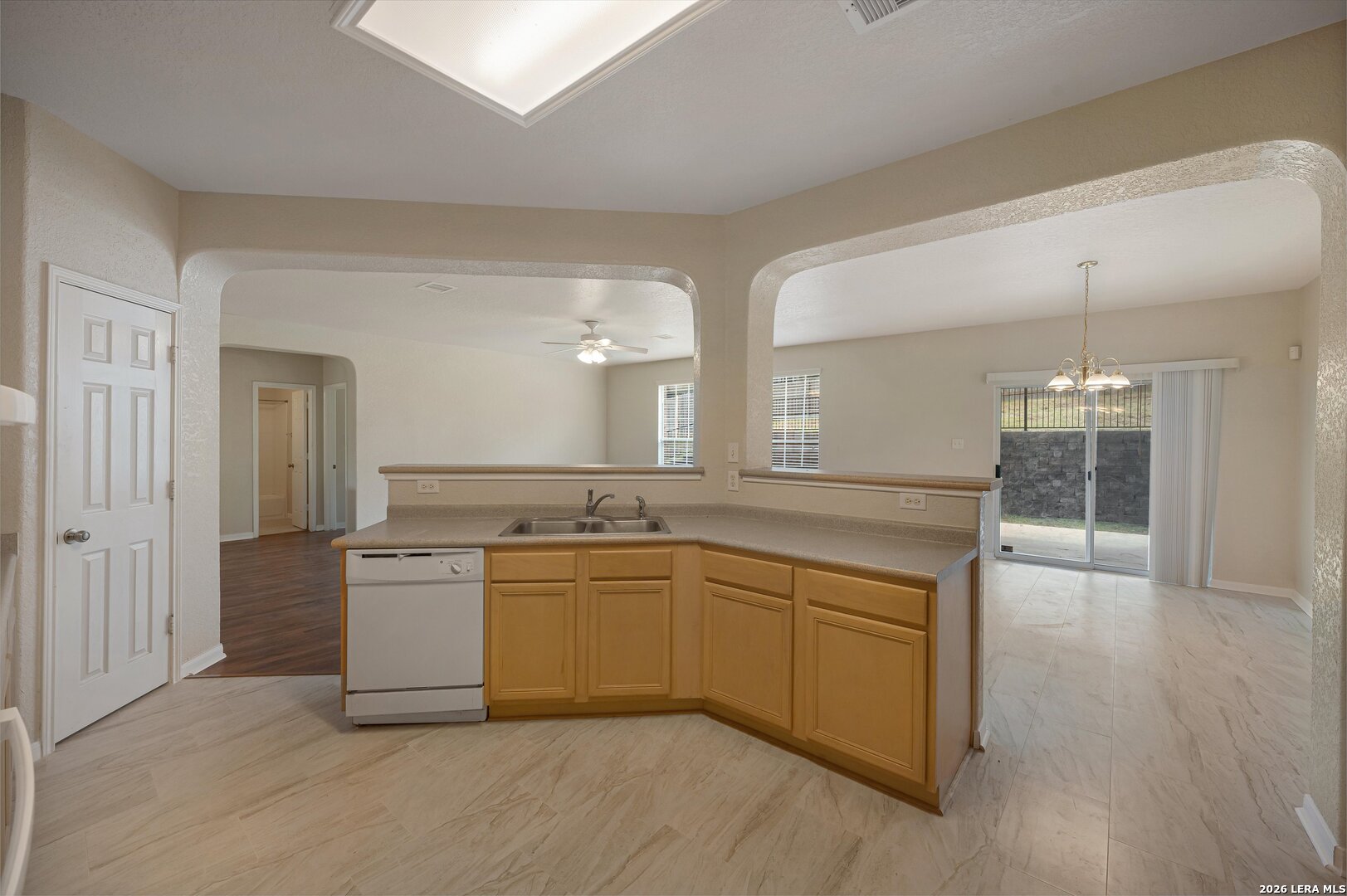 607 Mesa Loop San Antonio TX 78258