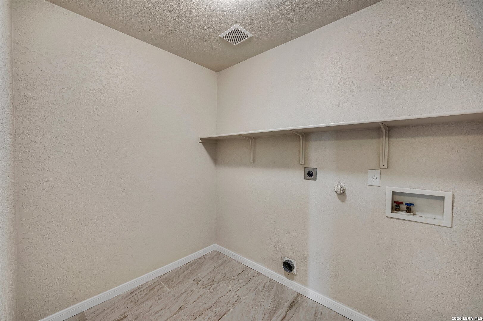 607 Mesa Loop San Antonio TX 78258