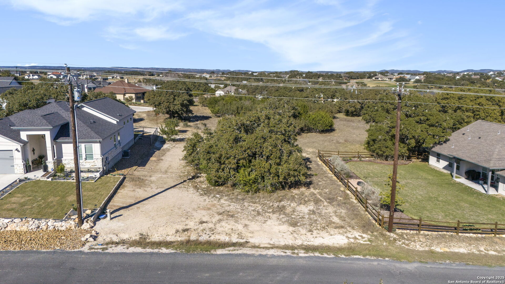 213 S Calvin Barrett Blanco TX 78606