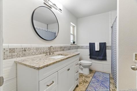614 Moorside Drive Windcrest TX 78239