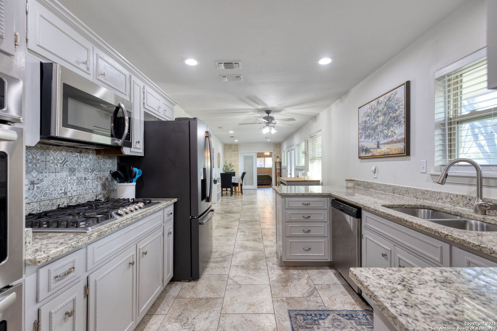 614 Moorside Drive Windcrest TX 78239