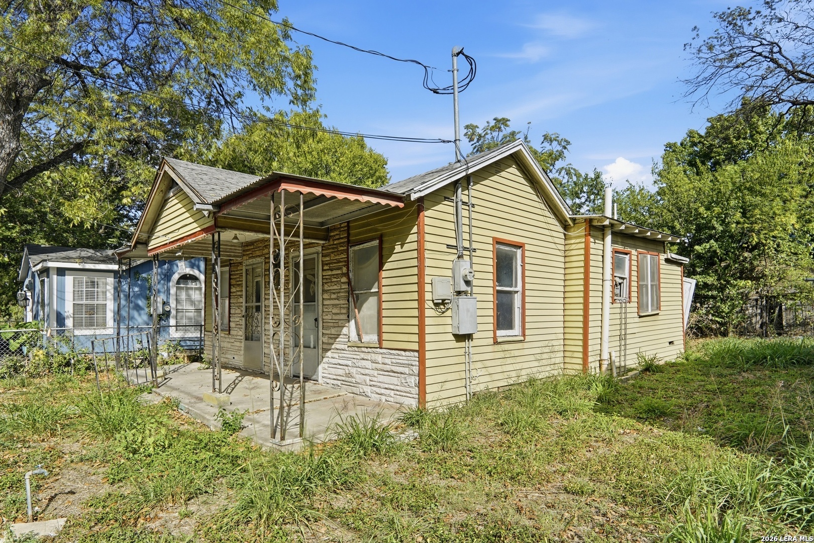 155 W Zavalla San Antonio TX 78204