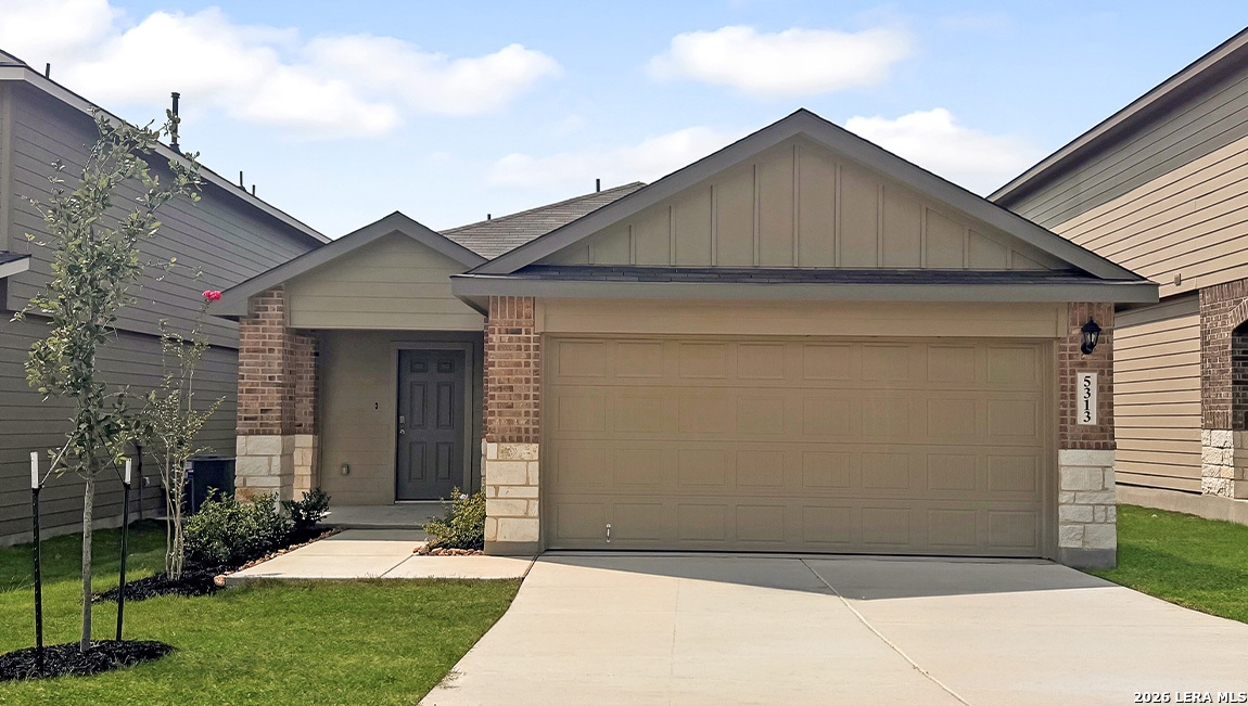 5313 Grass Hill Drive San Antonio TX 78238
