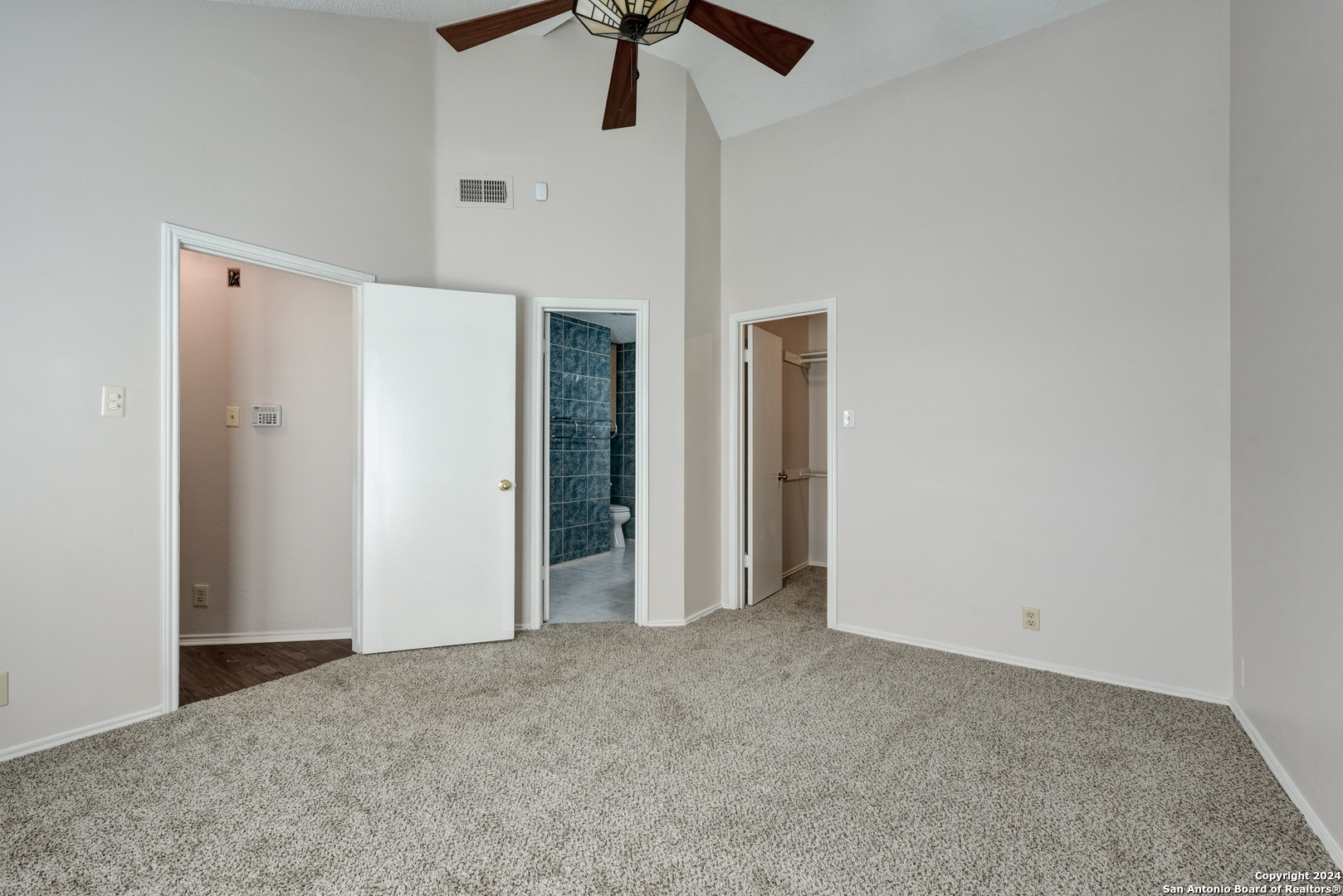 8131 Forest Bow Live Oak TX 78233