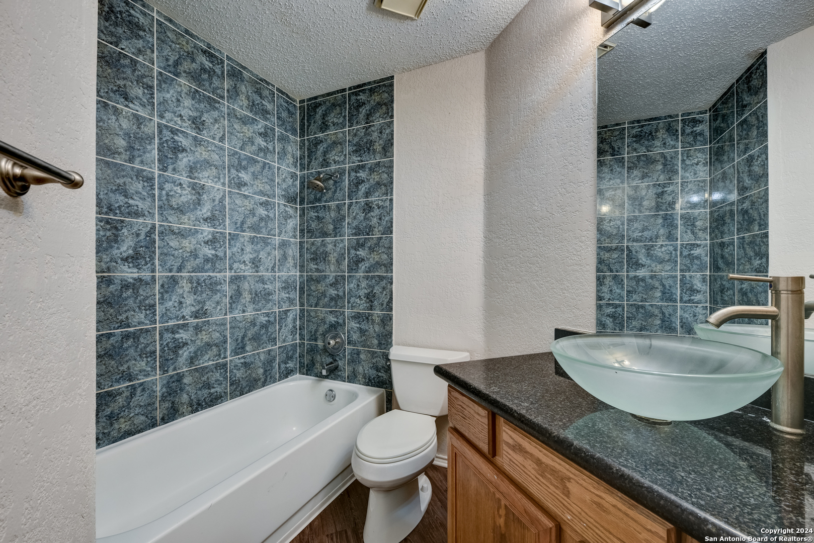 8131 Forest Bow Live Oak TX 78233