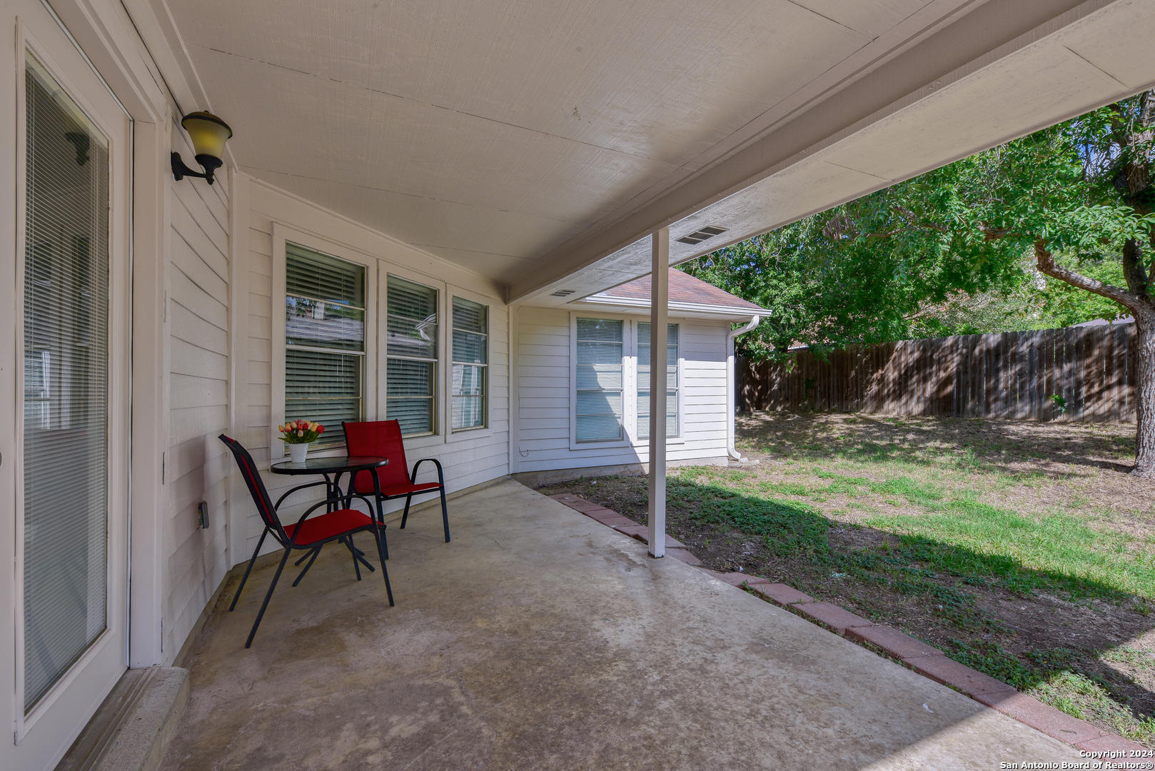 8131 Forest Bow Live Oak TX 78233