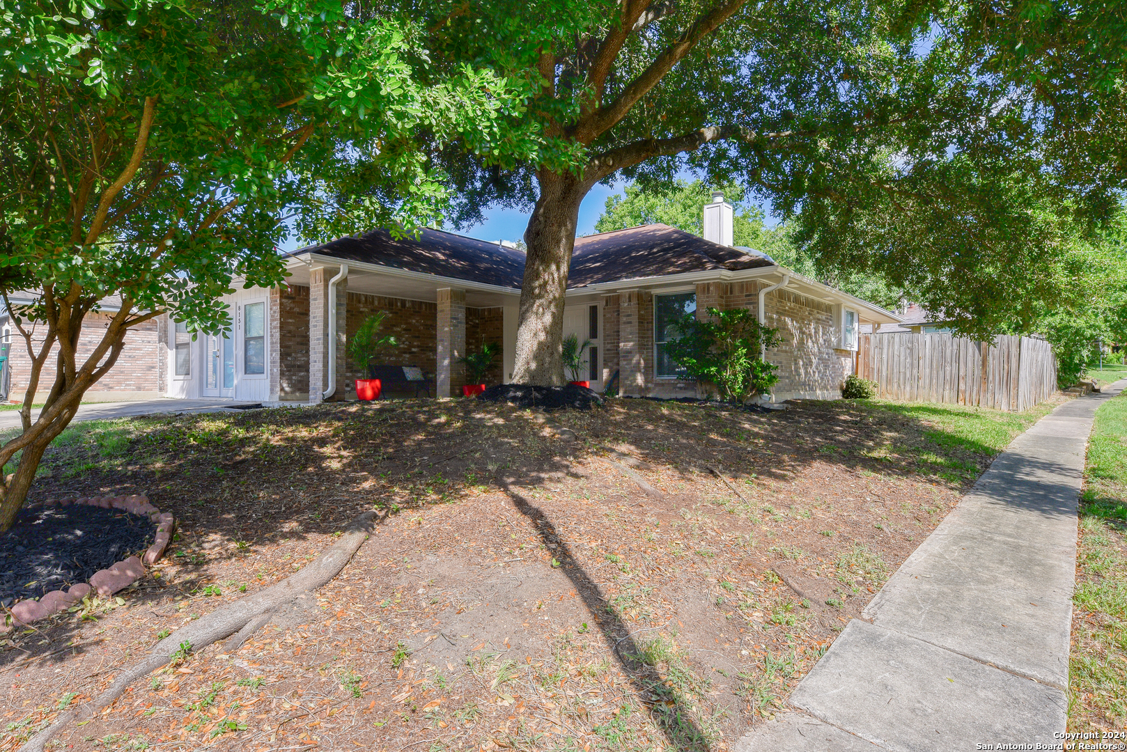 8131 Forest Bow Live Oak TX 78233