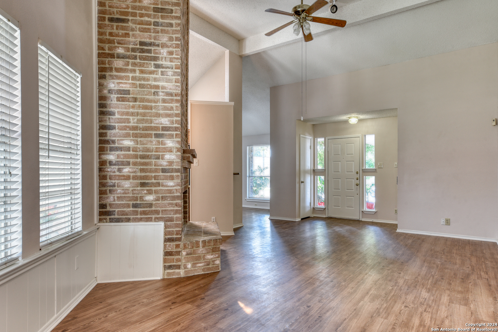 8131 Forest Bow Live Oak TX 78233