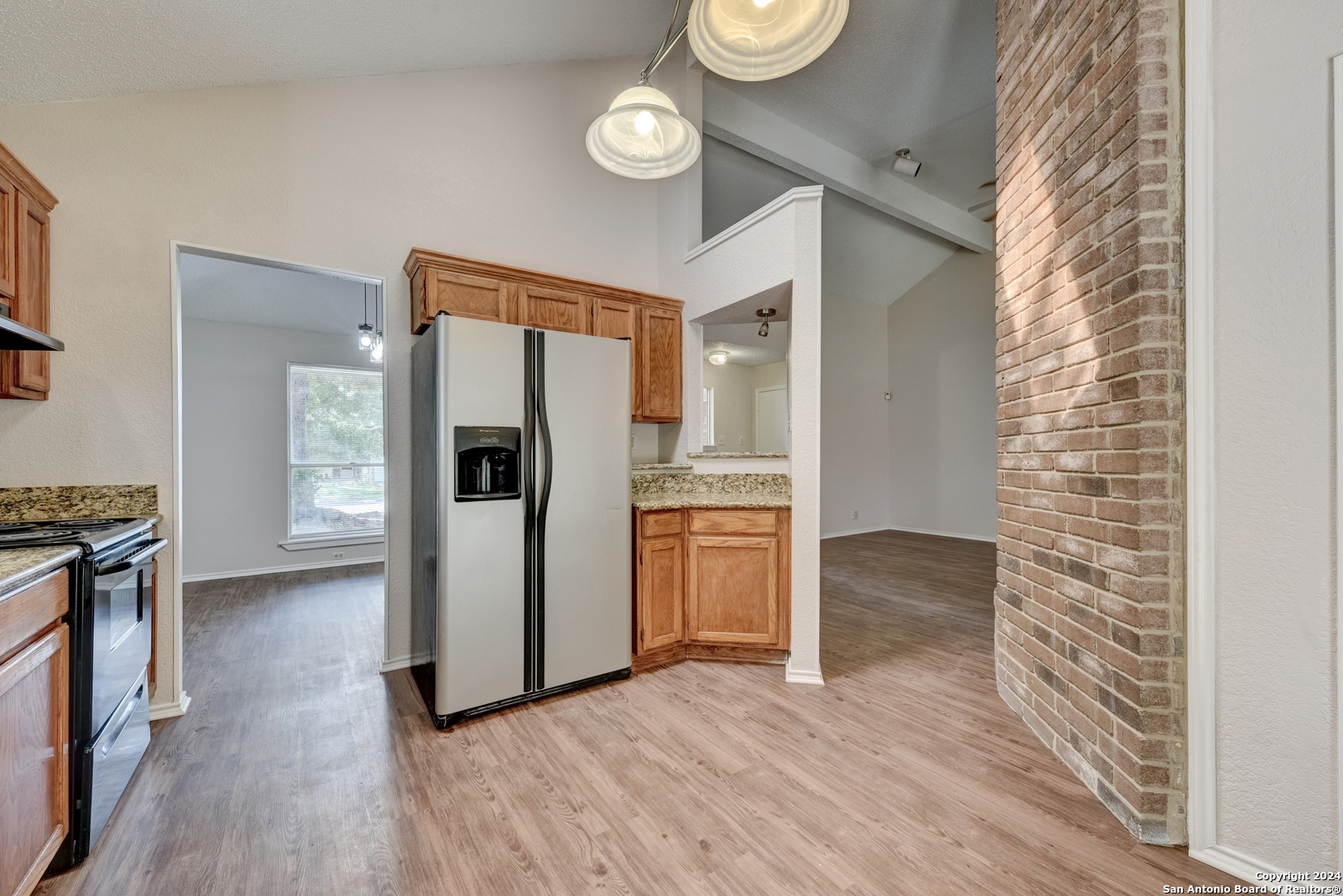8131 Forest Bow Live Oak TX 78233