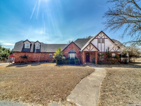206 Mesquite Trail Boerne TX 78006