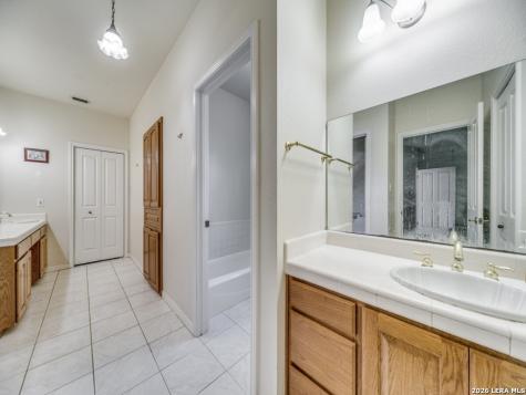 206 Mesquite Trail Boerne TX 78006