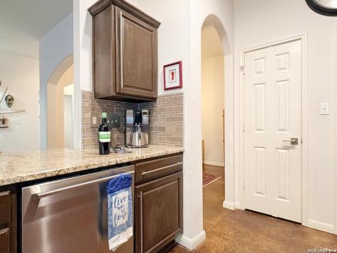 22303 Mesa Butte San Antonio TX 78258