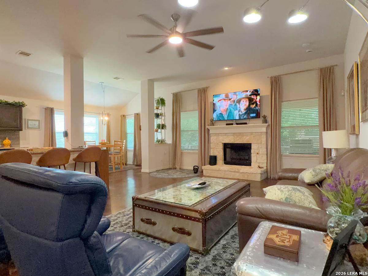 22303 Mesa Butte San Antonio TX 78258