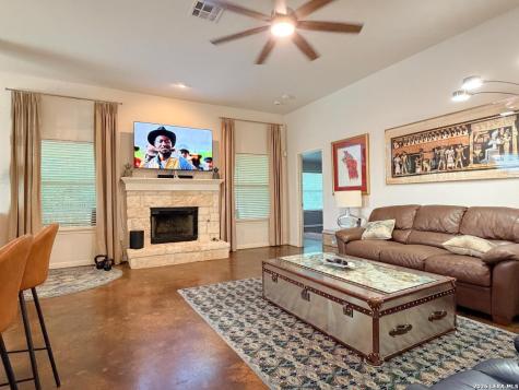 22303 Mesa Butte San Antonio TX 78258