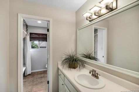 29756 Cojak Circle Fair Oaks Ranch TX 78015